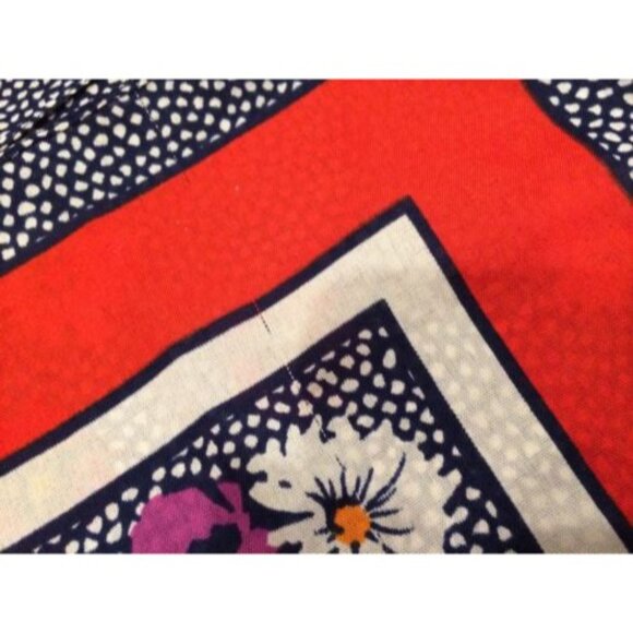 Vintage 1980s/90s Floral & Geometric Polyester Head Scarf 29-Inch Square Made - Picture 6 of 8